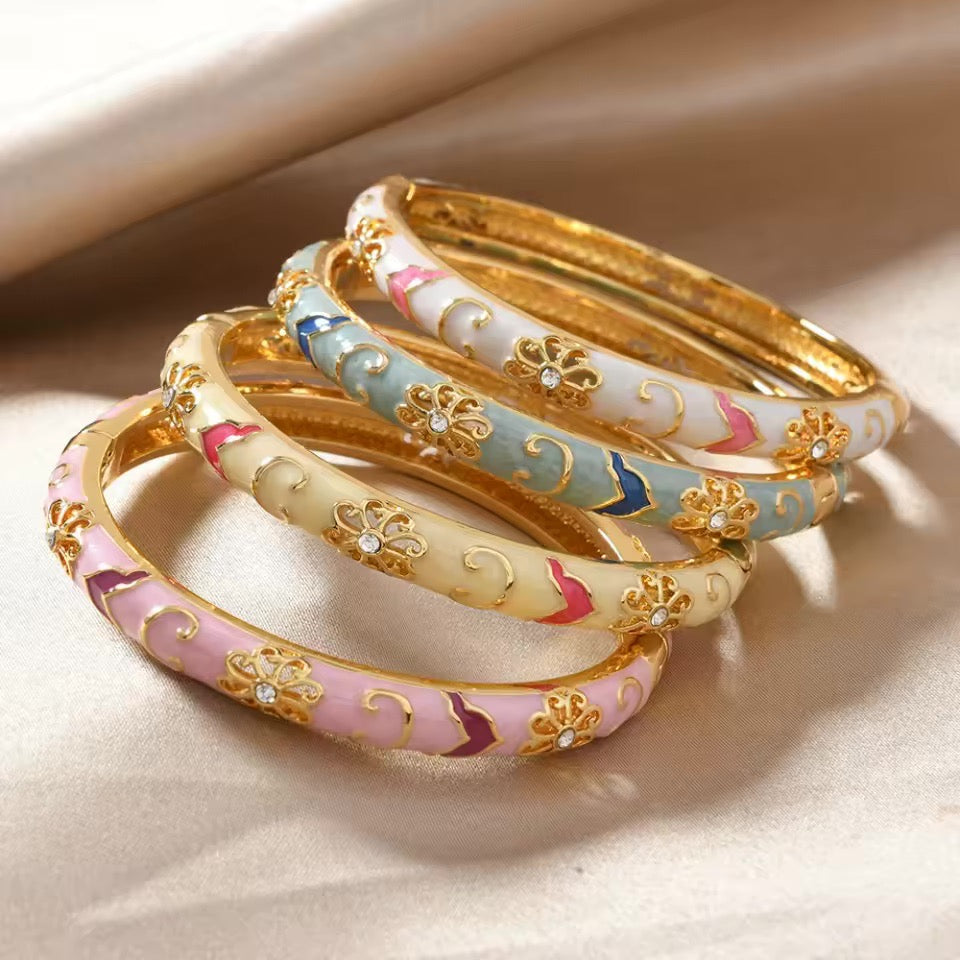 Lovely Floral Bangles 4 Pack - Luxicro