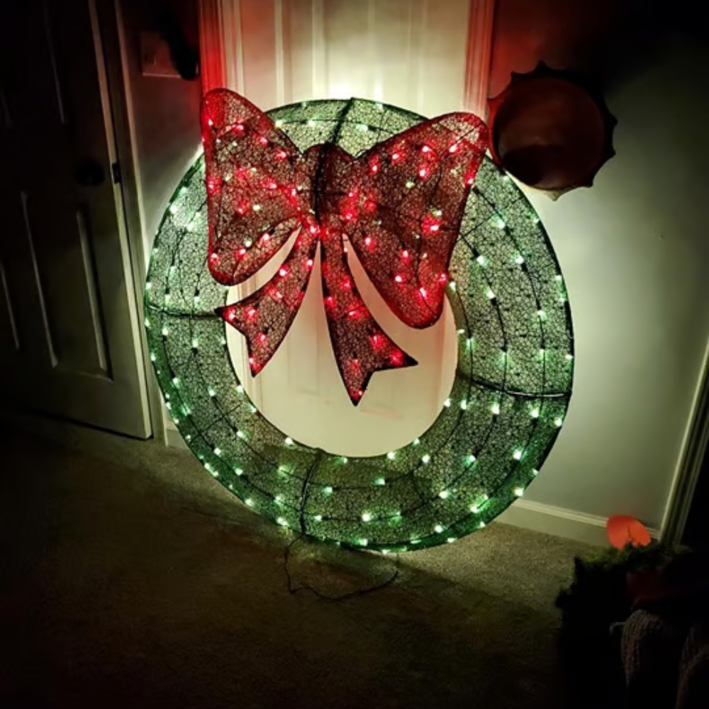 Deluxe Pre Lit Christmas Wreath with LED Lights