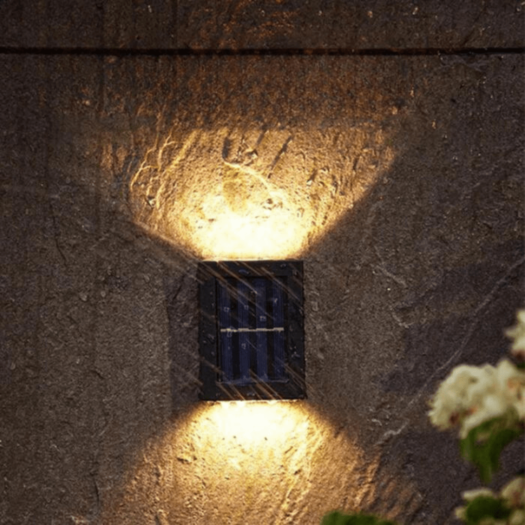 Bright Solar Powered Outdoor LED Garden Lights
