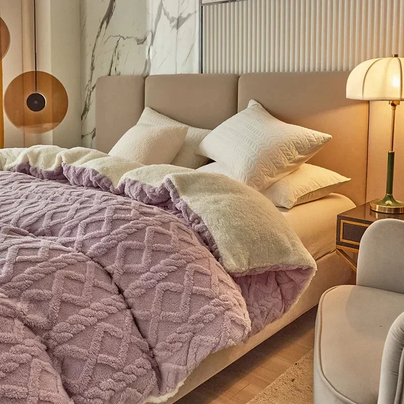 Cozy Fleece Double Sided Bedding Set