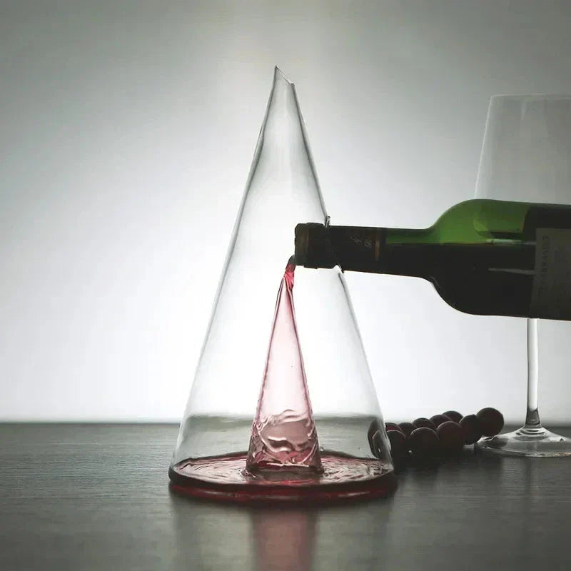 Elegant Glass Wine Decanter - Luxicro