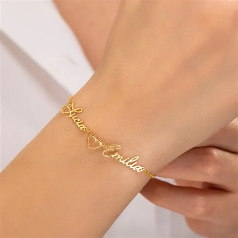 Customizable Love Heart Charm Bangle - Luxicro