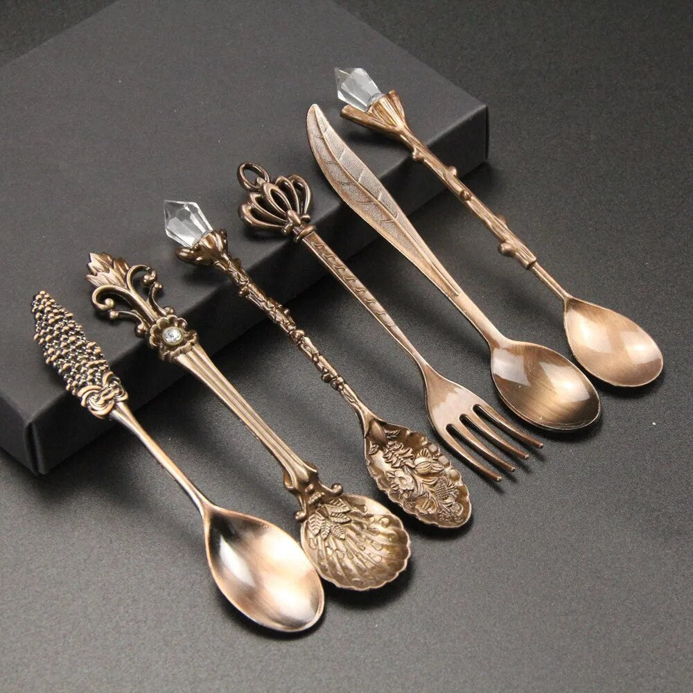 Vintage Engraved Teaspoon - Luxury Silverware