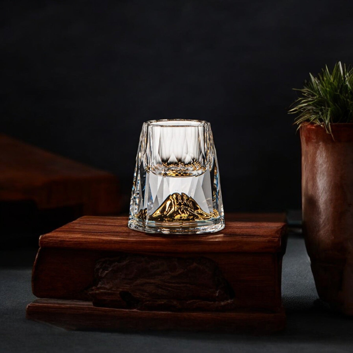 Luxury Cut Crystal Whiskey Glasses Set of 2