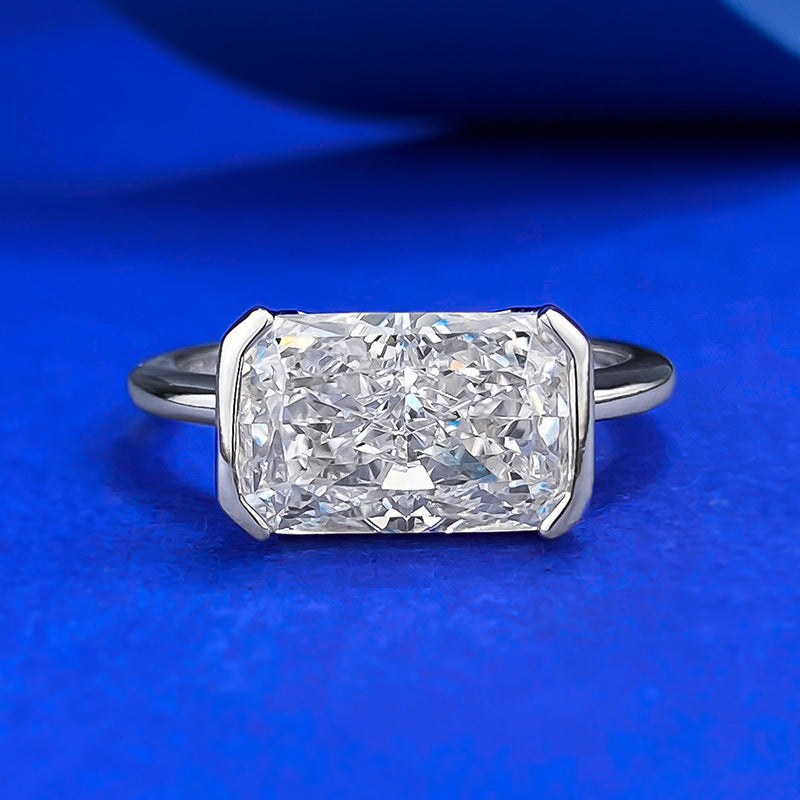 Luxury Green Gemstone Silver Engagement Ring