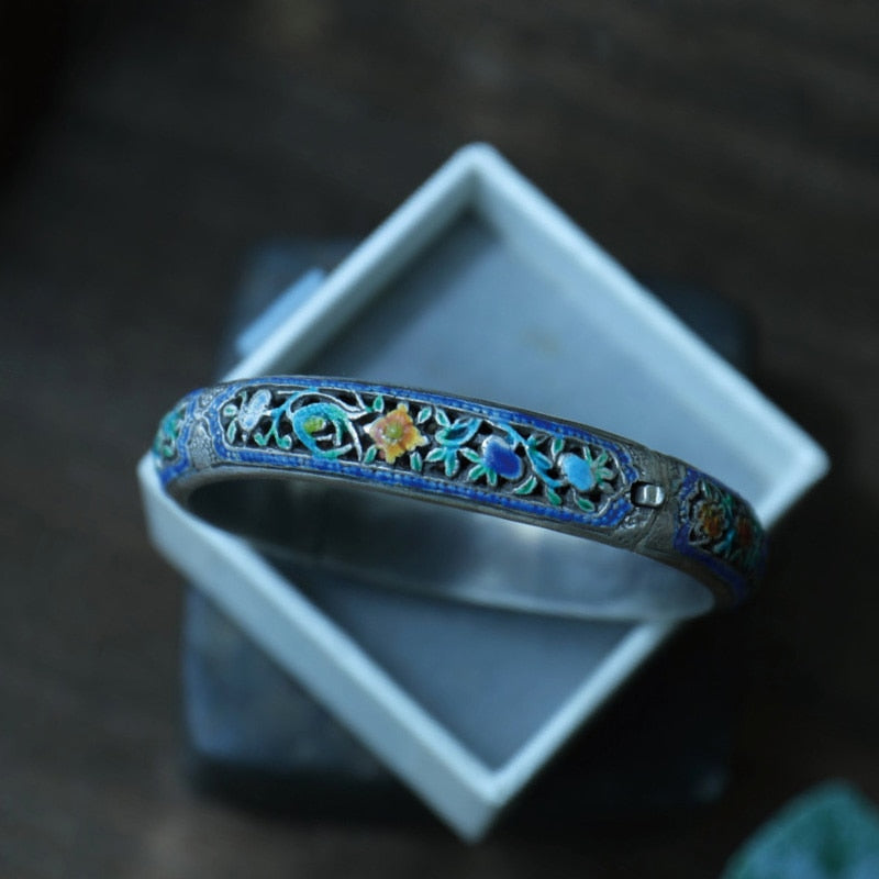 Customizable Simple Snap Charm Bracelet - Luxicro