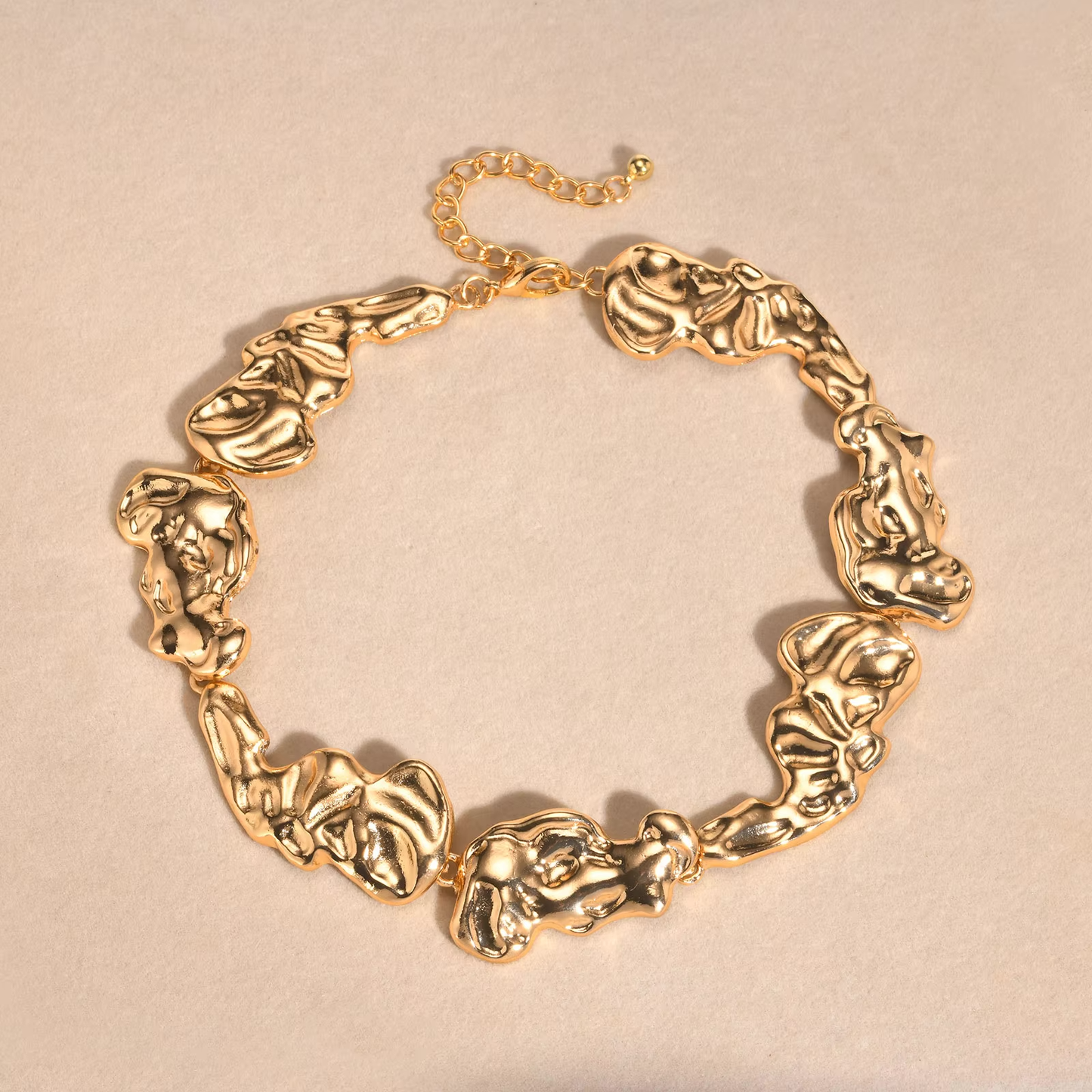 Glowing Red Chain Choker Necklace