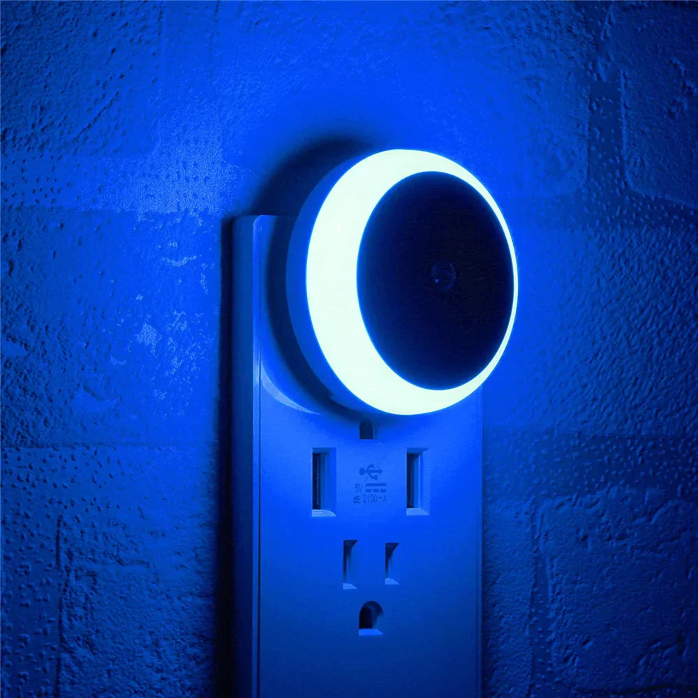 Bright Automatic LED Nightlight Plug