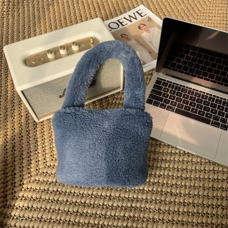 Tiny Adorable Bear Shoulder Bag