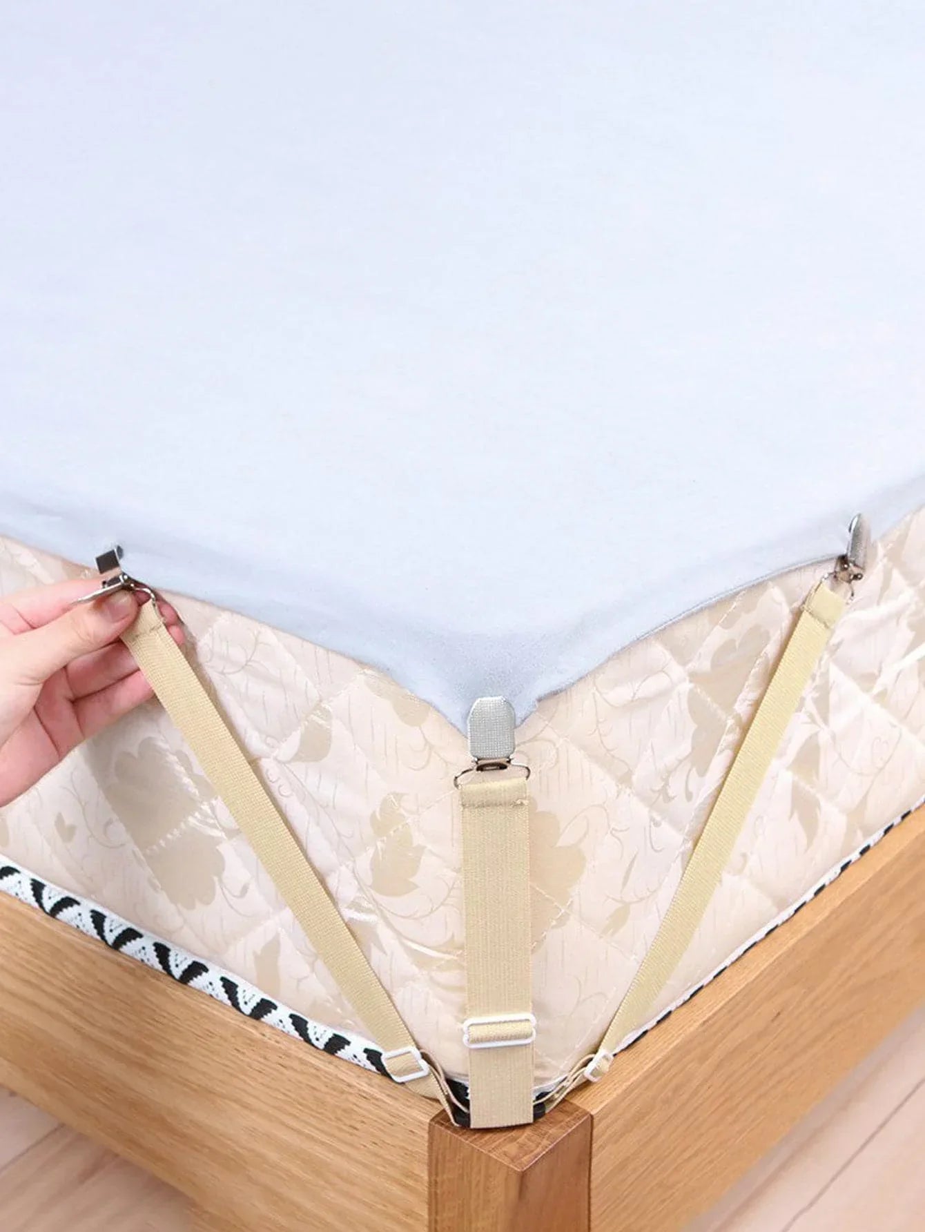Easy Fit Bed Sheet Fasteners - 4 Pack Adjustable Straps