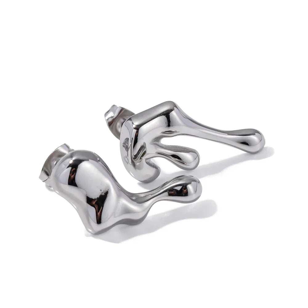 Dainty Hanging Style Earrings