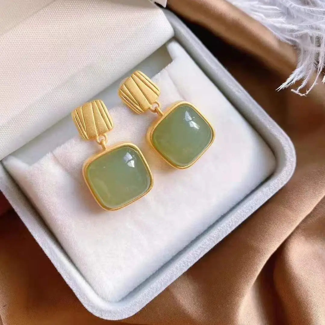 Fashionable Green Stone Earrings