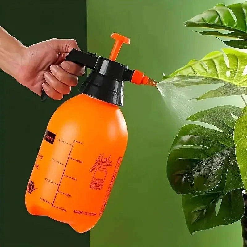 Big Capacity Outdoor Watering Spray Bottle