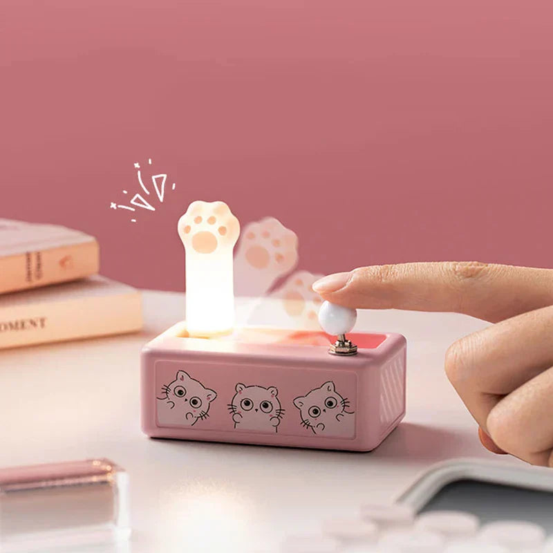 Playful Kitty Automatic Desk Light Toy