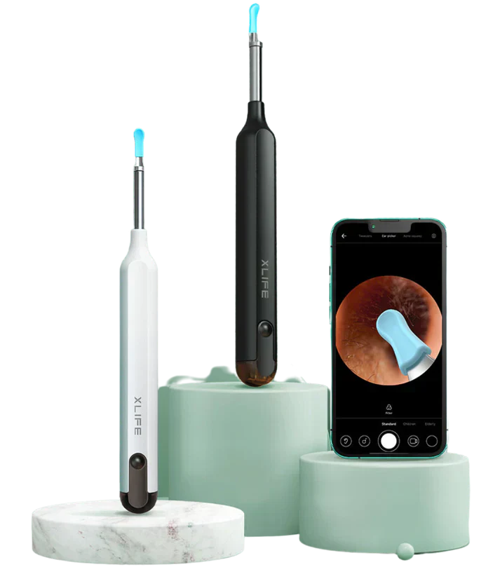 Compact Camera Ear Cleaning Tool with Slim Tip