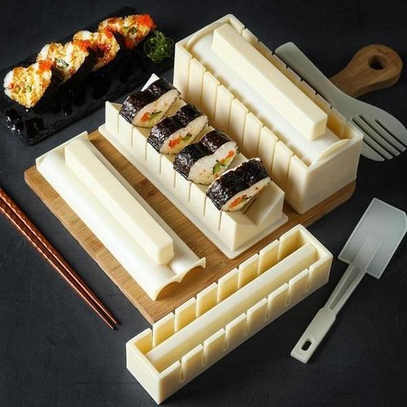 Easy Use Sushi Making Kit - Luxicro