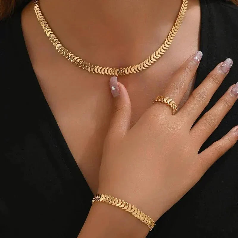 Beautiful Ocean Pearl Necklace Set - Luxicro