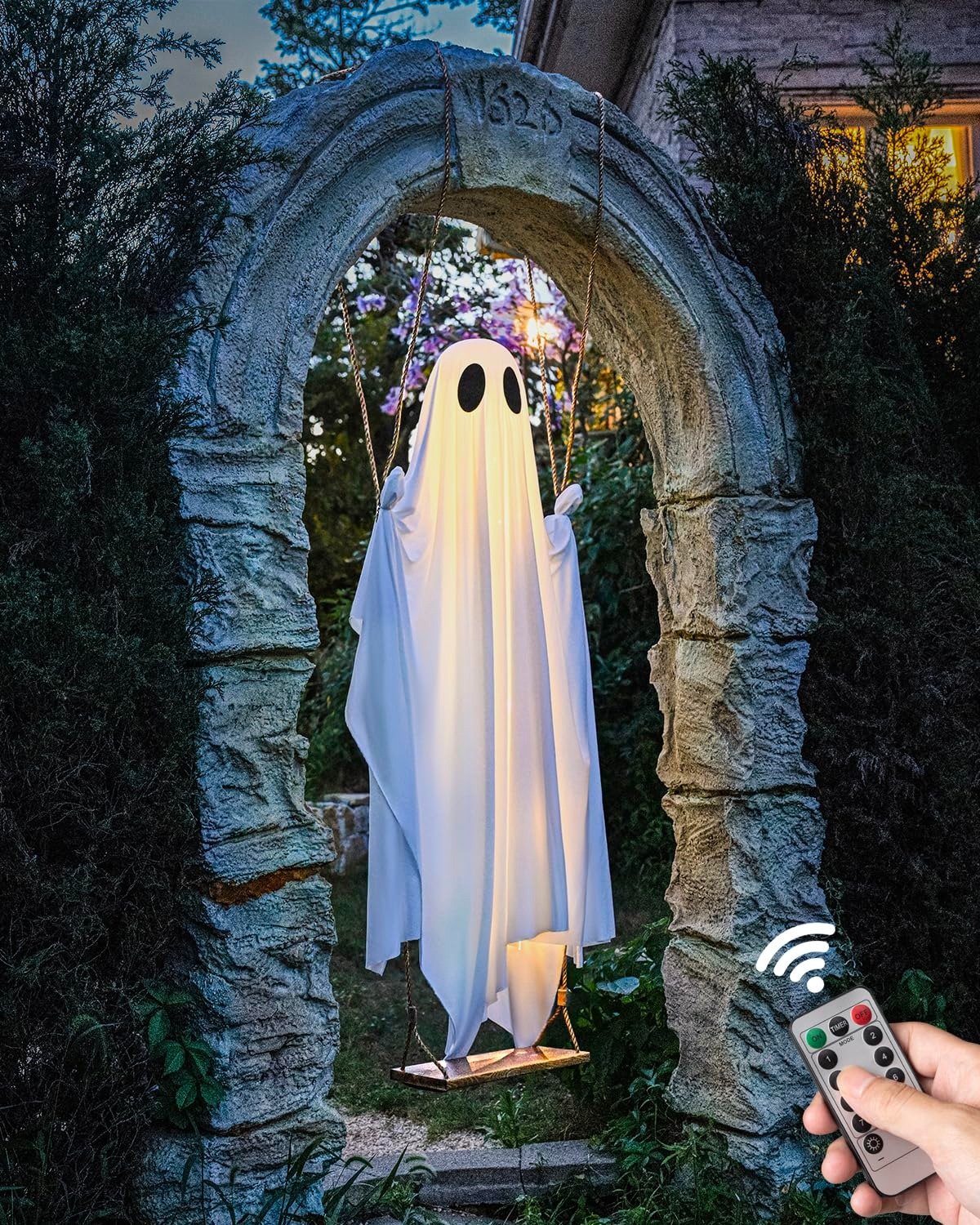 Creepy Halloween Outdoor Decor Kit