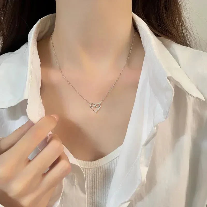 Elegant Heart Shaped Infinity Necklace