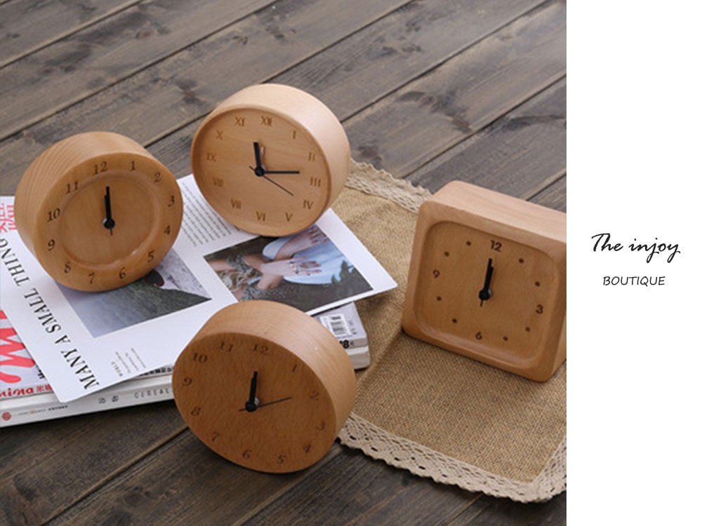 Basic Analog Alarm Clock for Home - Luxicro