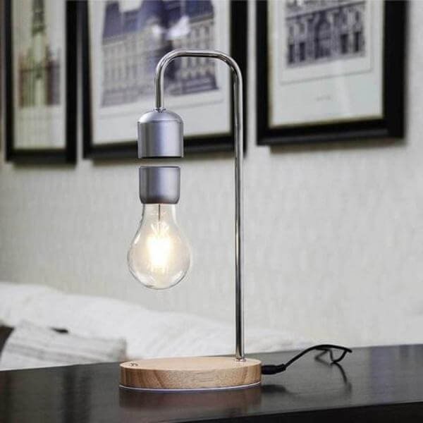 Sleek USB Touch Table Lamp - Luxicro