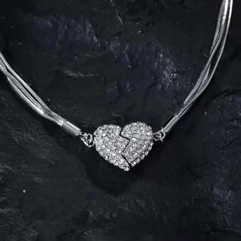Cute Heart Pendant Magnetic Necklace - Luxicro