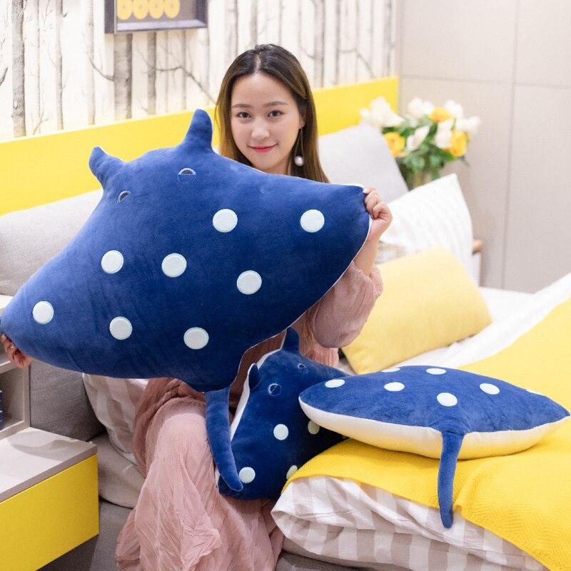 Vibrant Soaring Manta Toy Figurine