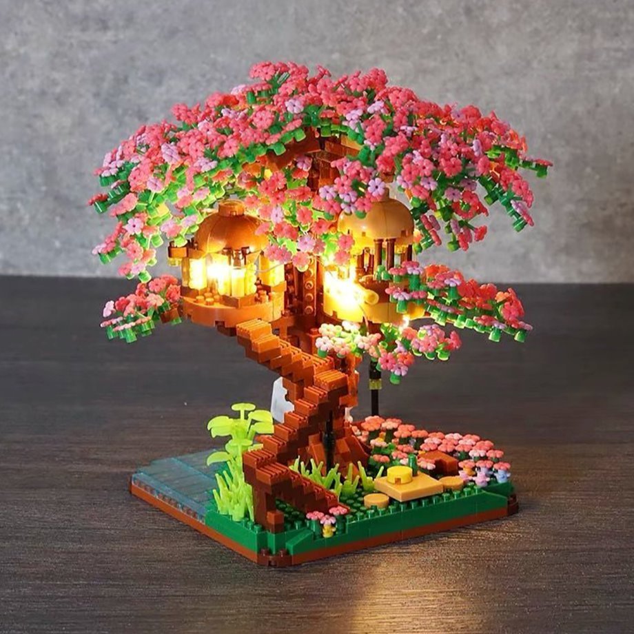Beautiful Floral Inspiration Lamp