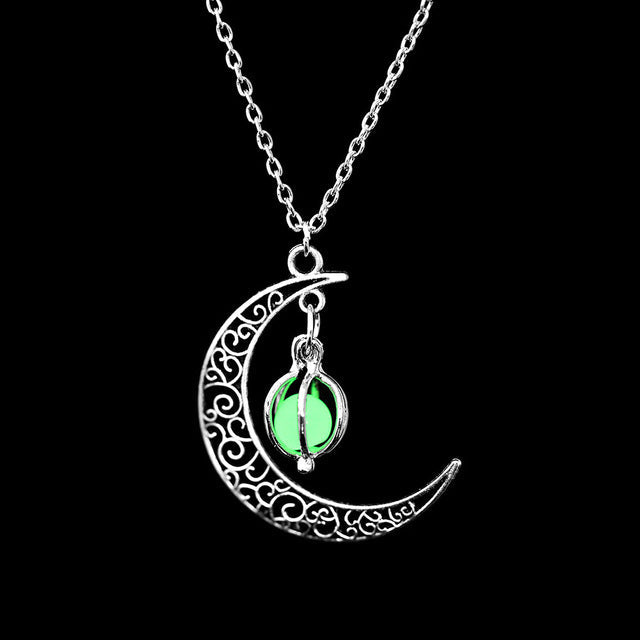 Glowing Moon Shining Pendant Necklace - Luxicro