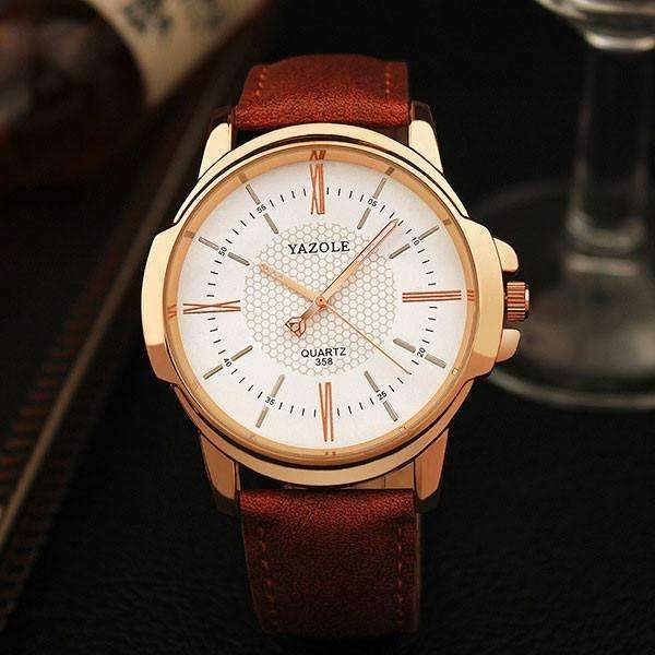 Stylish Men's Gold Quartz Watch