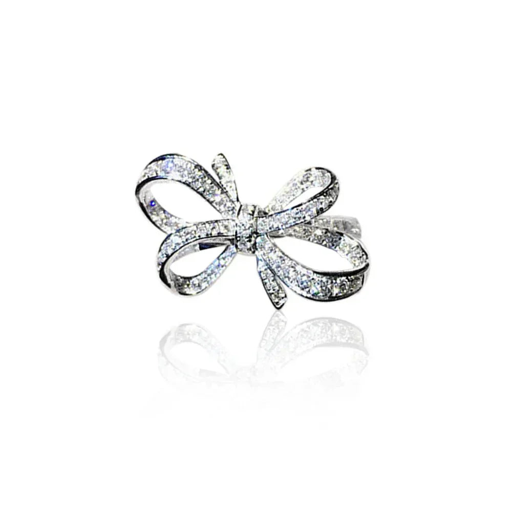 Beautiful Love Heart Diamond Solitaire Ring