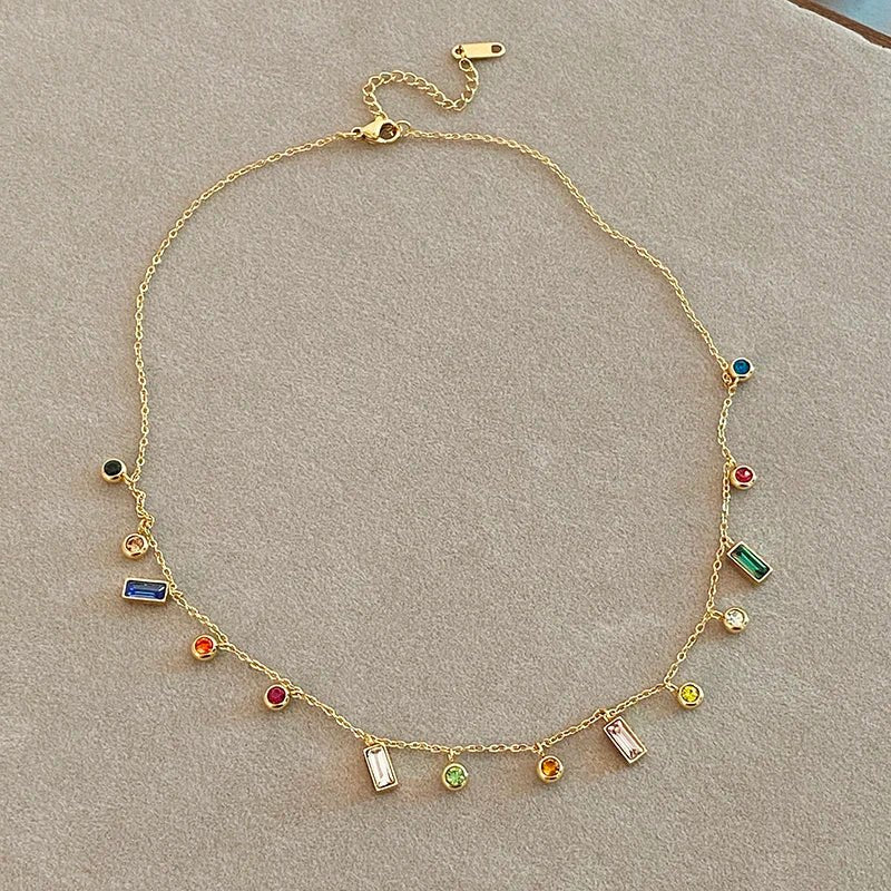 Dainty Glittering Crystal Pendant Necklace