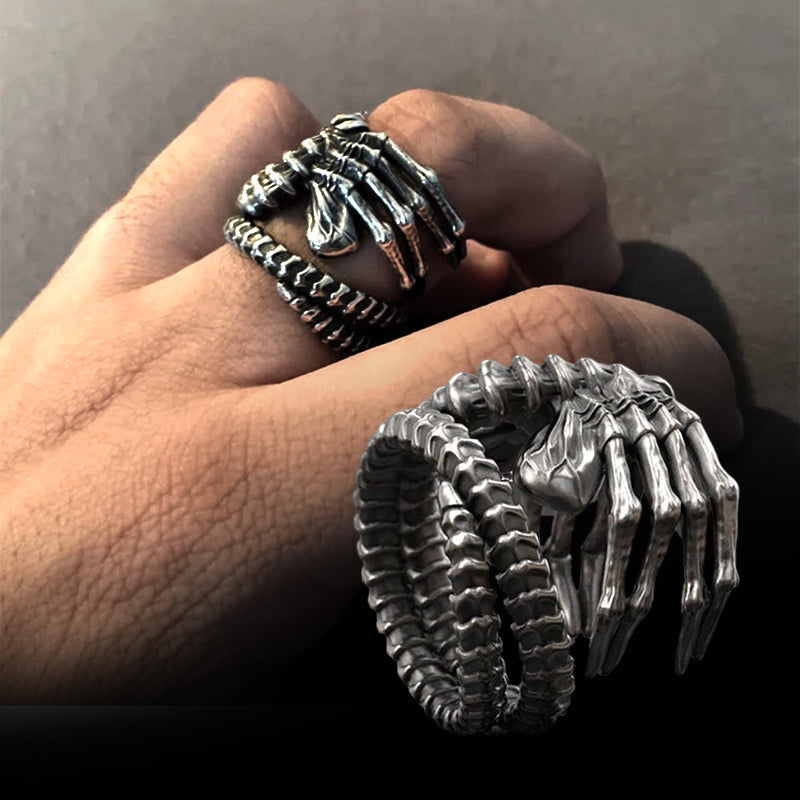 Creepy Alien Face Ring - Luxicro