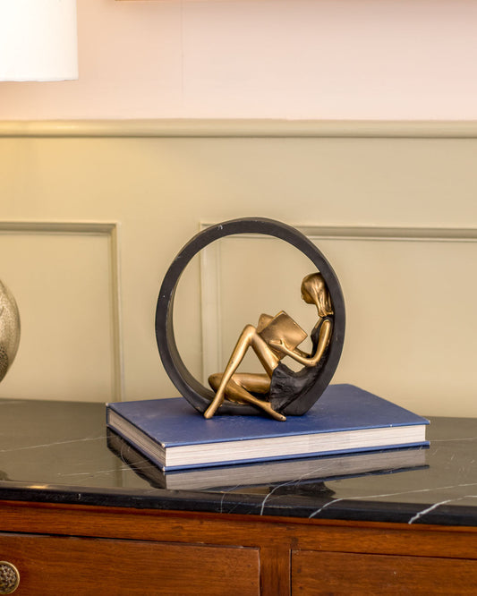 Beautiful Lady Book Statue - Luxicro