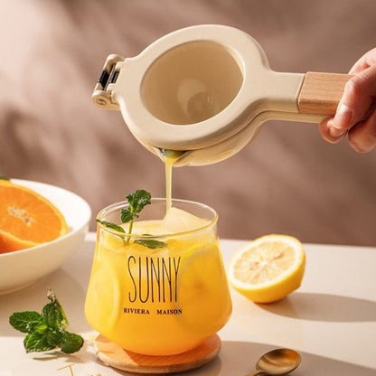Easy Manual Lemon Lime Juice Squeezer - Luxicro