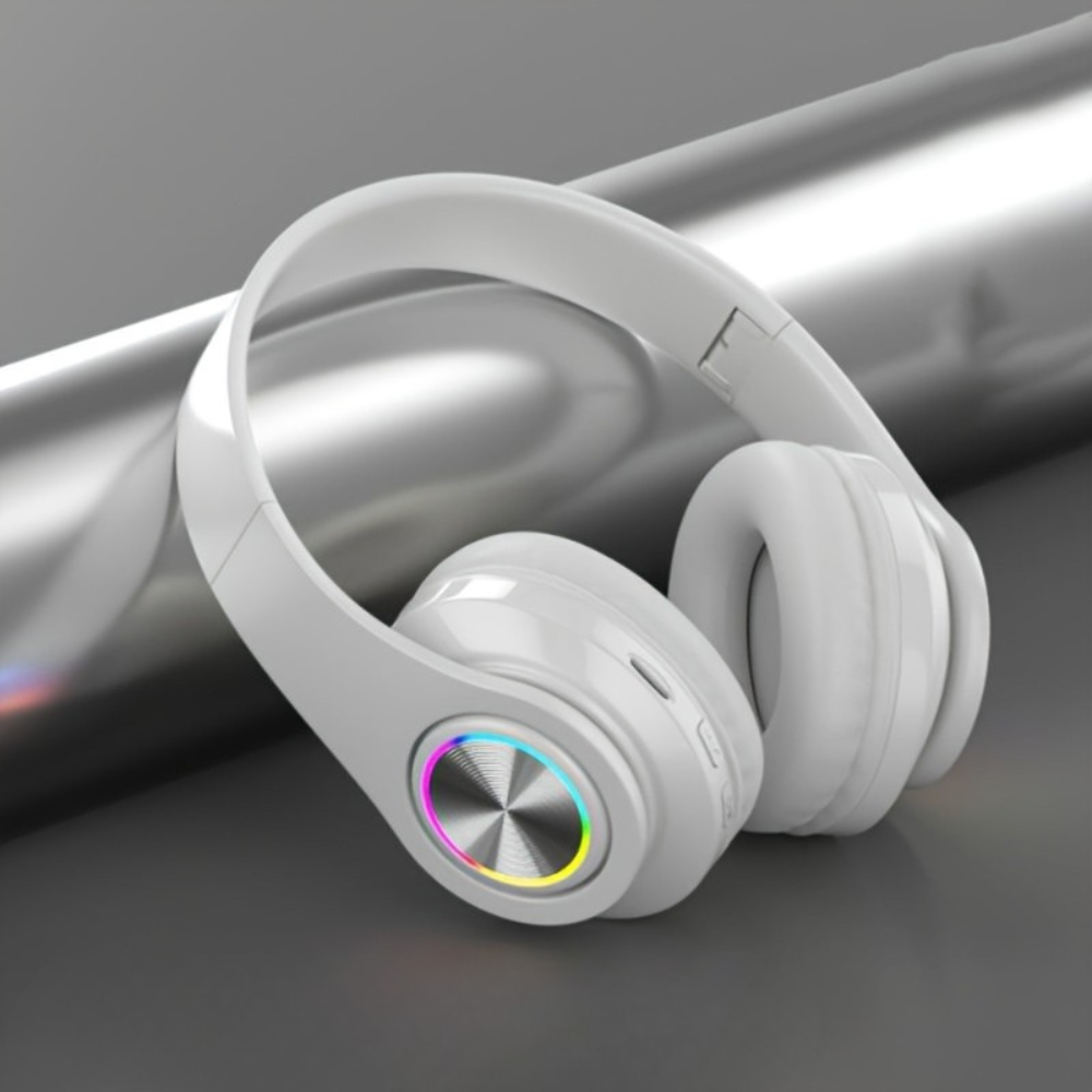 Cordless LED Illuminated Over Ear Headphones