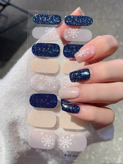 Simple DIY Holiday Nail Art Set