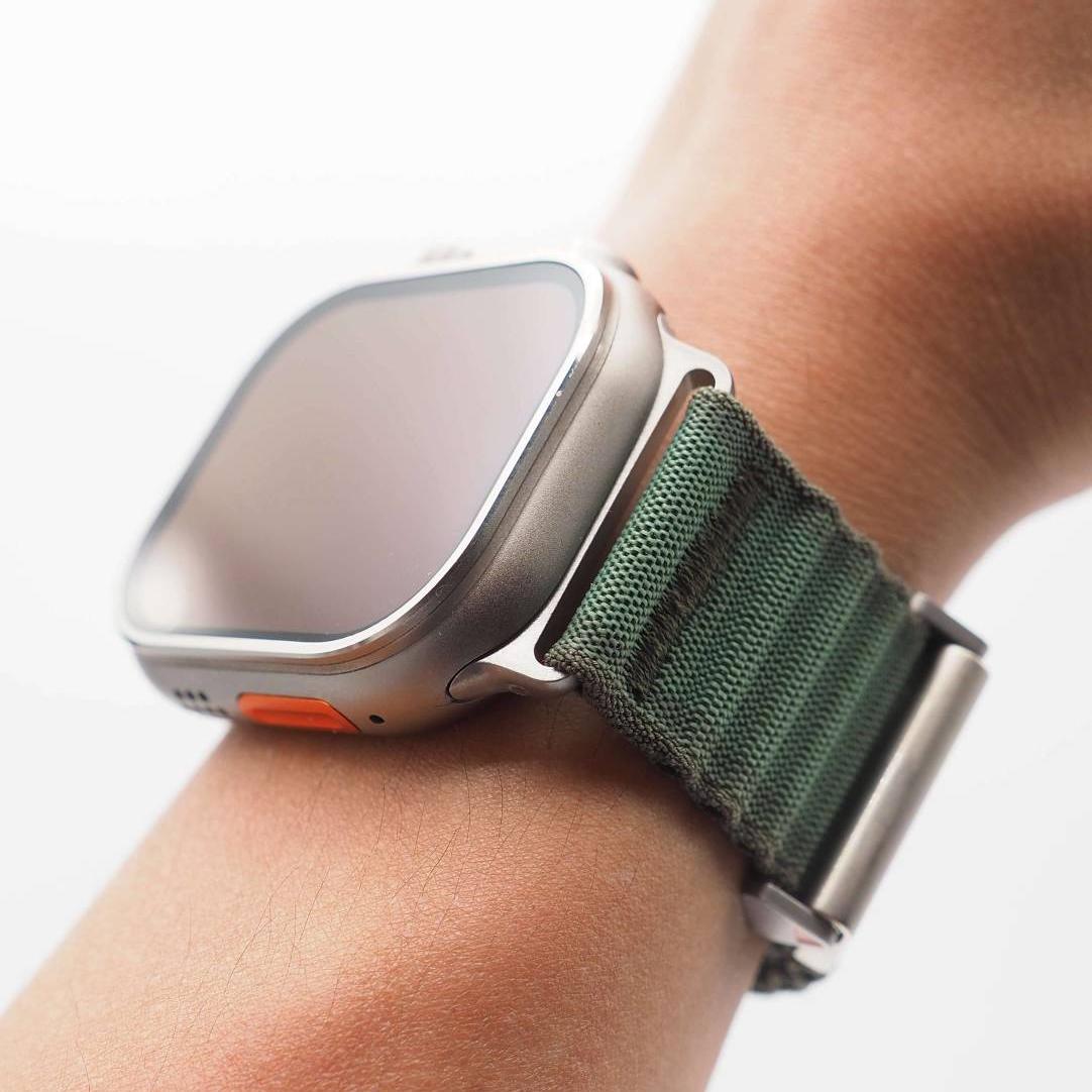 Rugged Outdoor Apple Watch Strap