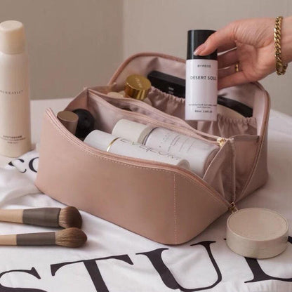 Small Genuine Leather Cosmetics Case