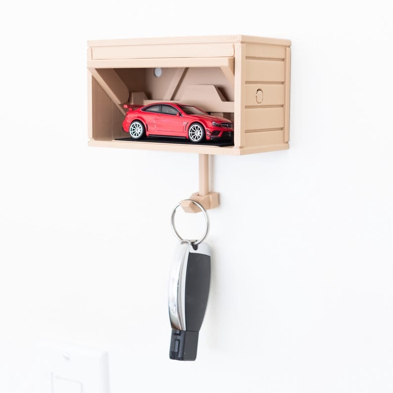 Clutter Free Key Organizer for Home