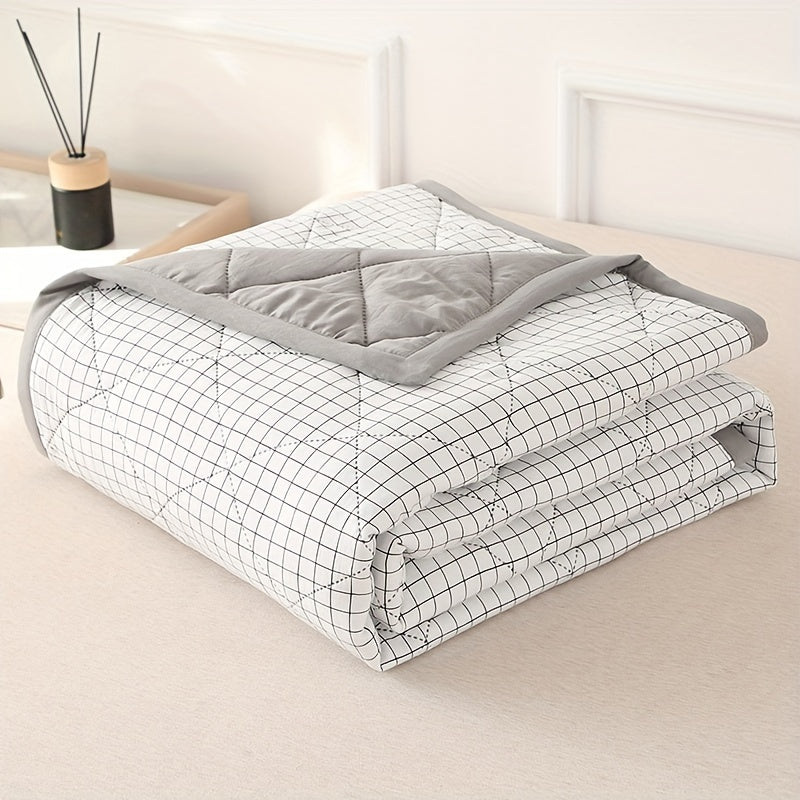 Soft Plaid Throw Blanket for Chill Nights