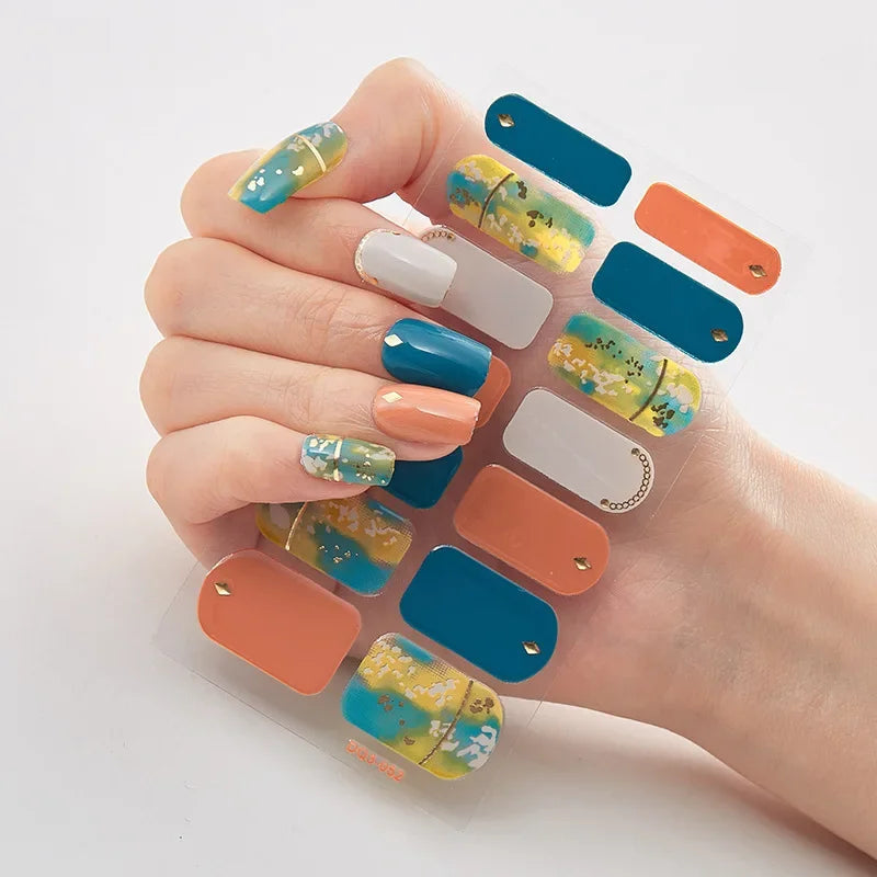 Simple DIY Holiday Nail Art Set - Luxicro