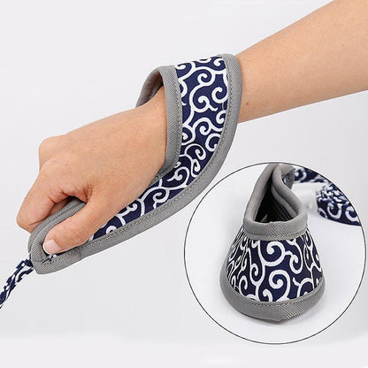Comfortable Cat Harness and Leash Set for Walking