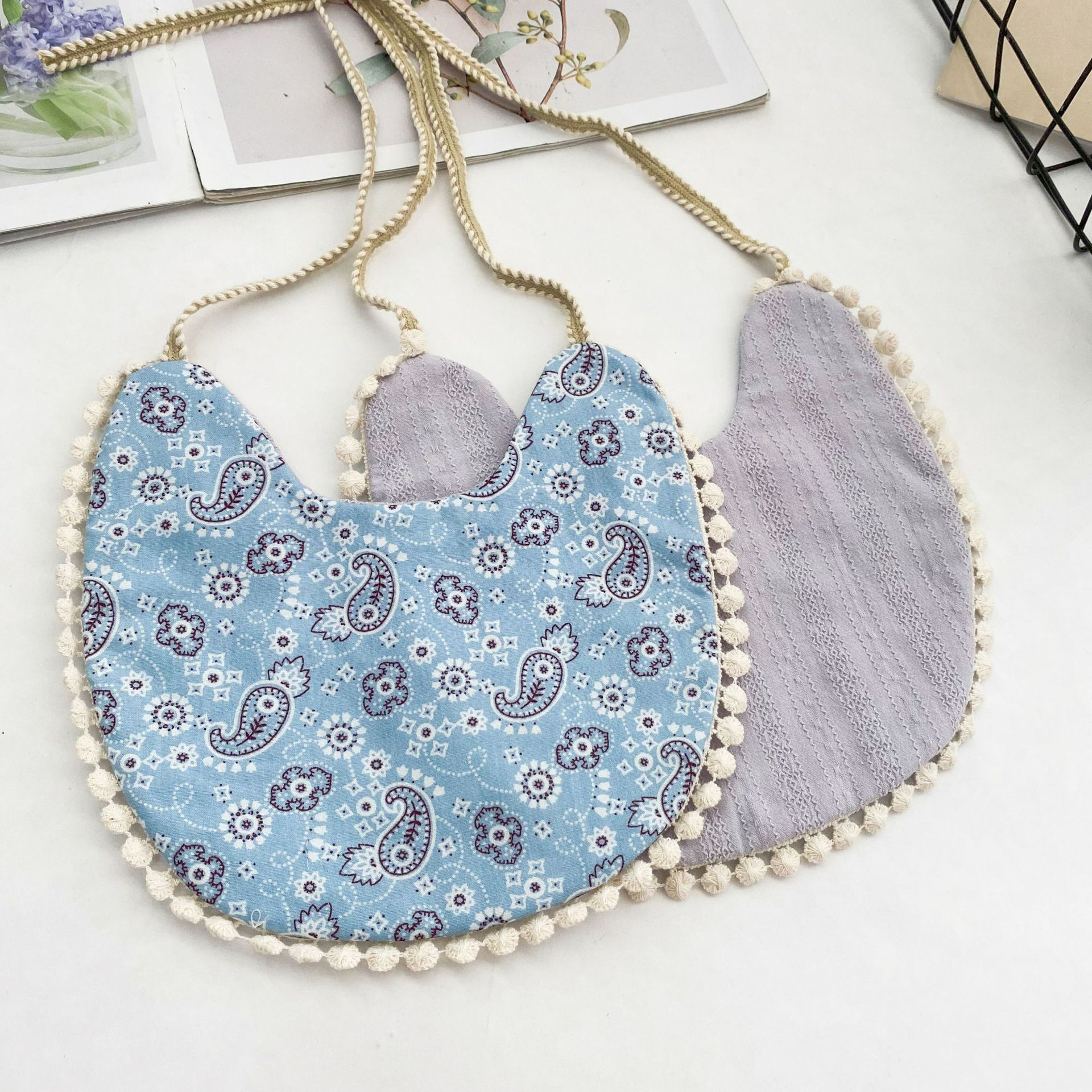 Comfortable Muslin Double Sided Baby Bib - Luxicro