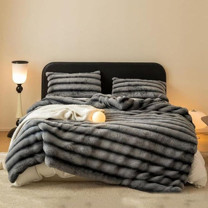 Plush Fake Fur Throw Blanket - Luxicro