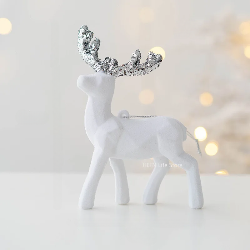 Beautiful Holiday Reindeer Tree Decoration