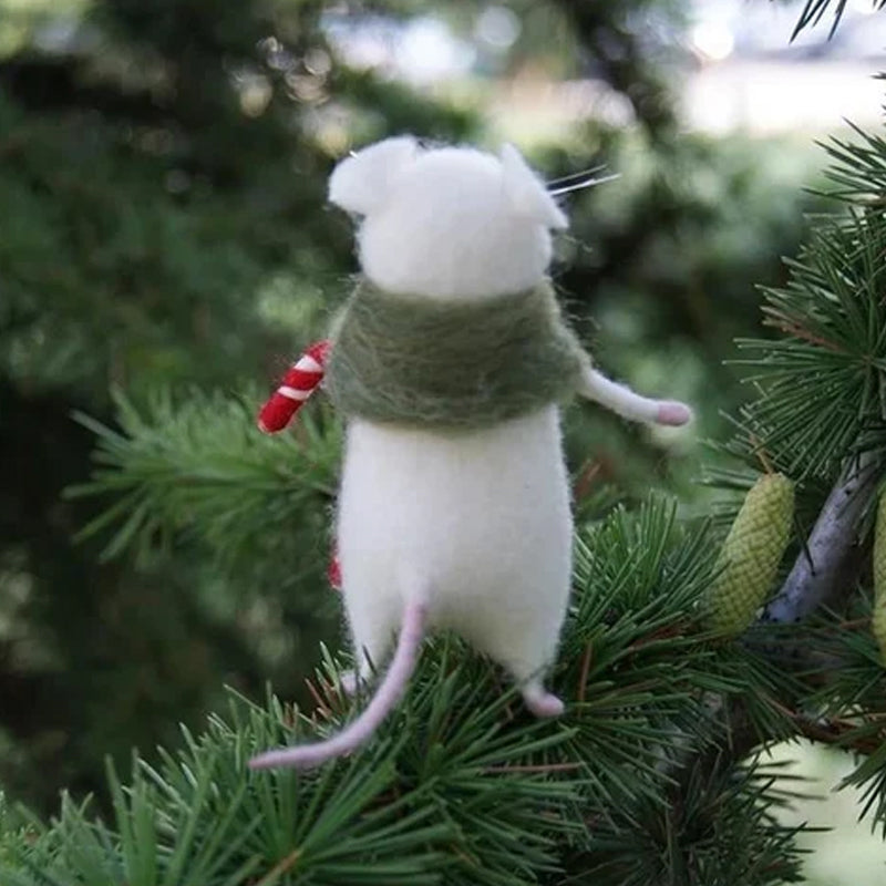 Fun Felt Holiday Mouse Ornament