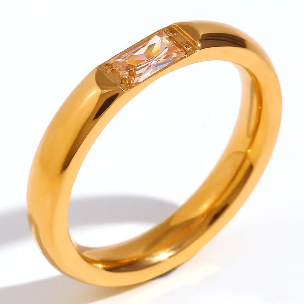 High End 18k Gold Gemstone Baguette Ring