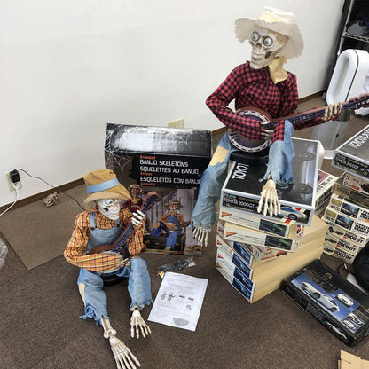 Fun Musical Skeleton Decor Statue