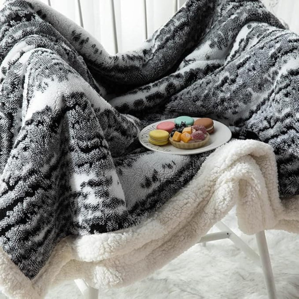 Plush Velvet Fleece Throw Blanket